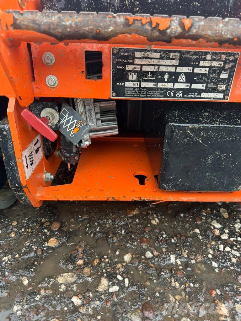 JLG 1932 es 3 Makasli platformlar
