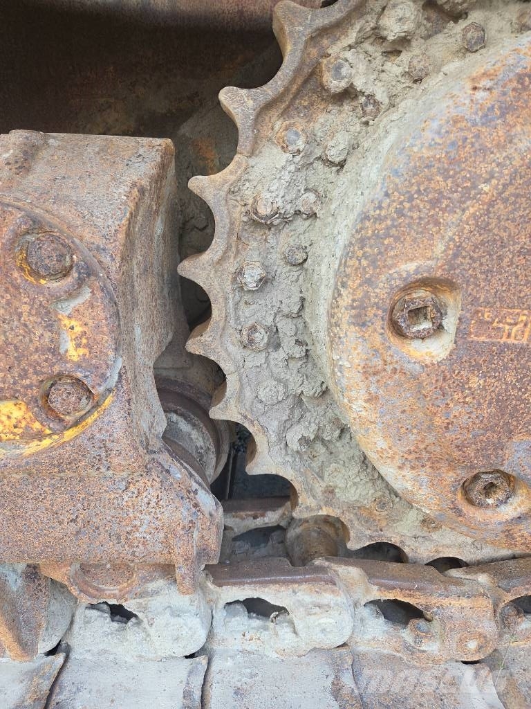 Komatsu D 65 PX-12 履帶推土機
