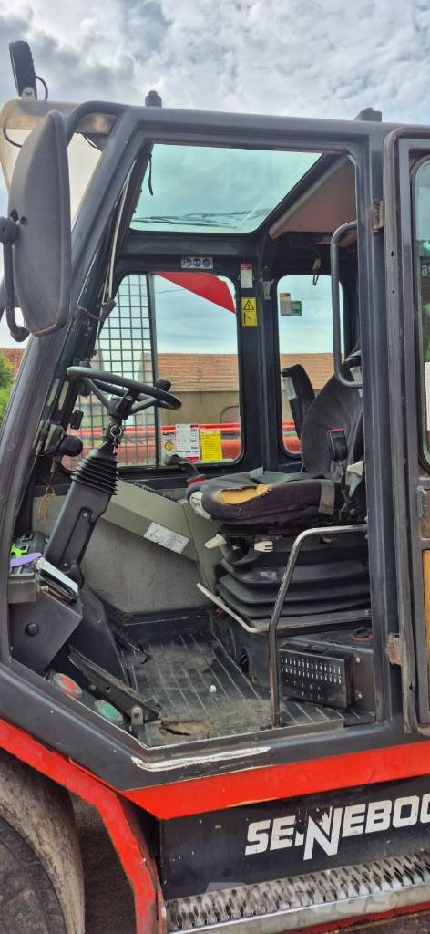 Sennebogen 305 Telescopic handlers