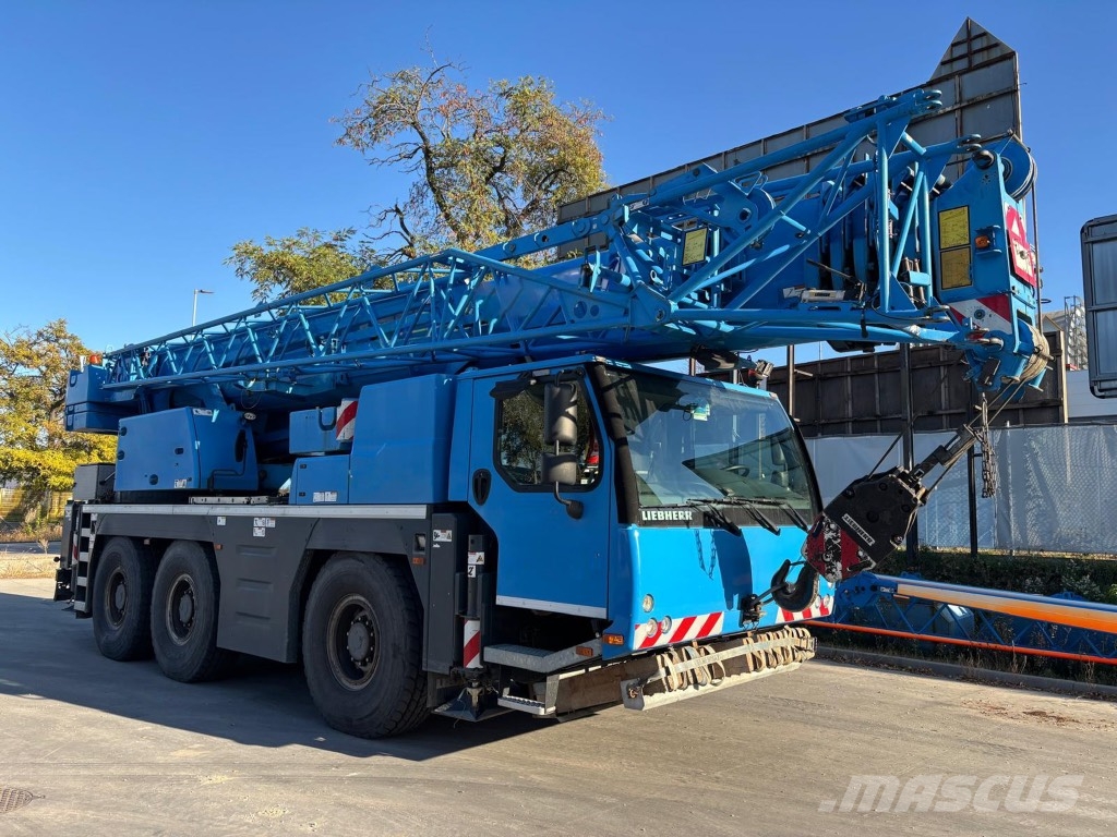 Liebherr LTM 1060-3.1 全路面起重機/吊車