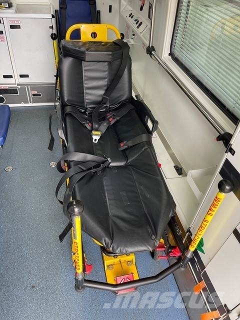 Fiat Ducato A&E Fiat Ducato A&E Vehicle with Stryker Pr Emergency vehicles