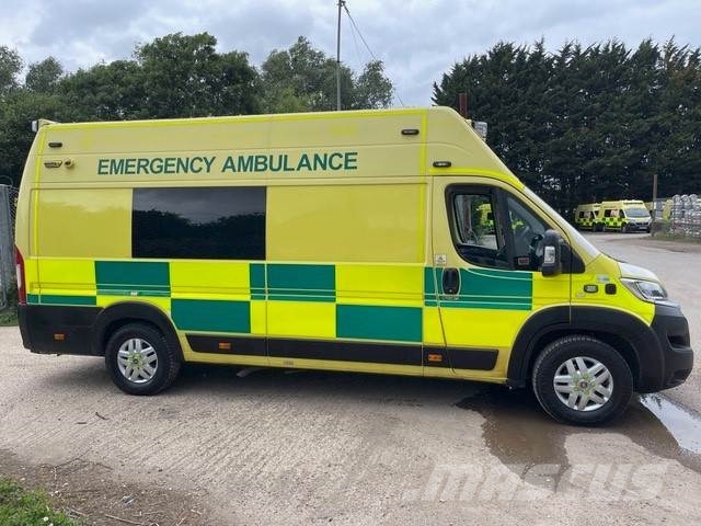 Fiat Ducato A&E Fiat Ducato A&E Vehicle with Stryker Pr Emergency vehicles