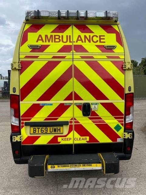 Fiat Ducato A&E Fiat Ducato A&E Vehicle with Stryker Pr Emergency vehicles