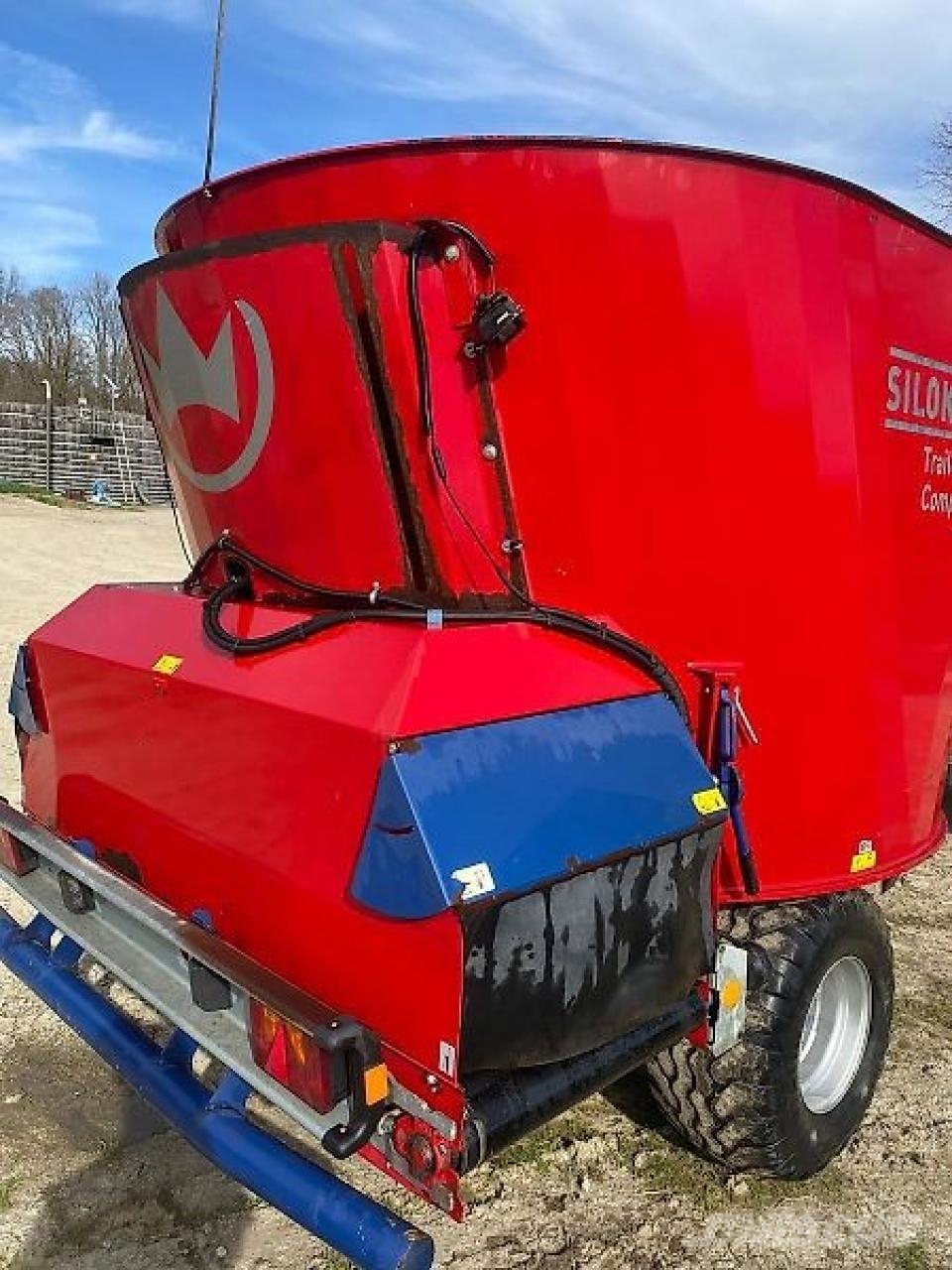 Siloking TrailedLine Classic Compact 8 Rehuvaunut