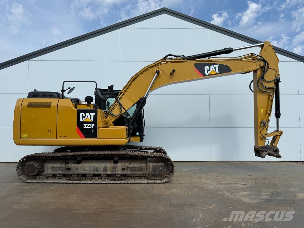 CAT 323FL - Hammer Lines / Quick Coupler Roomikekskavaatorid