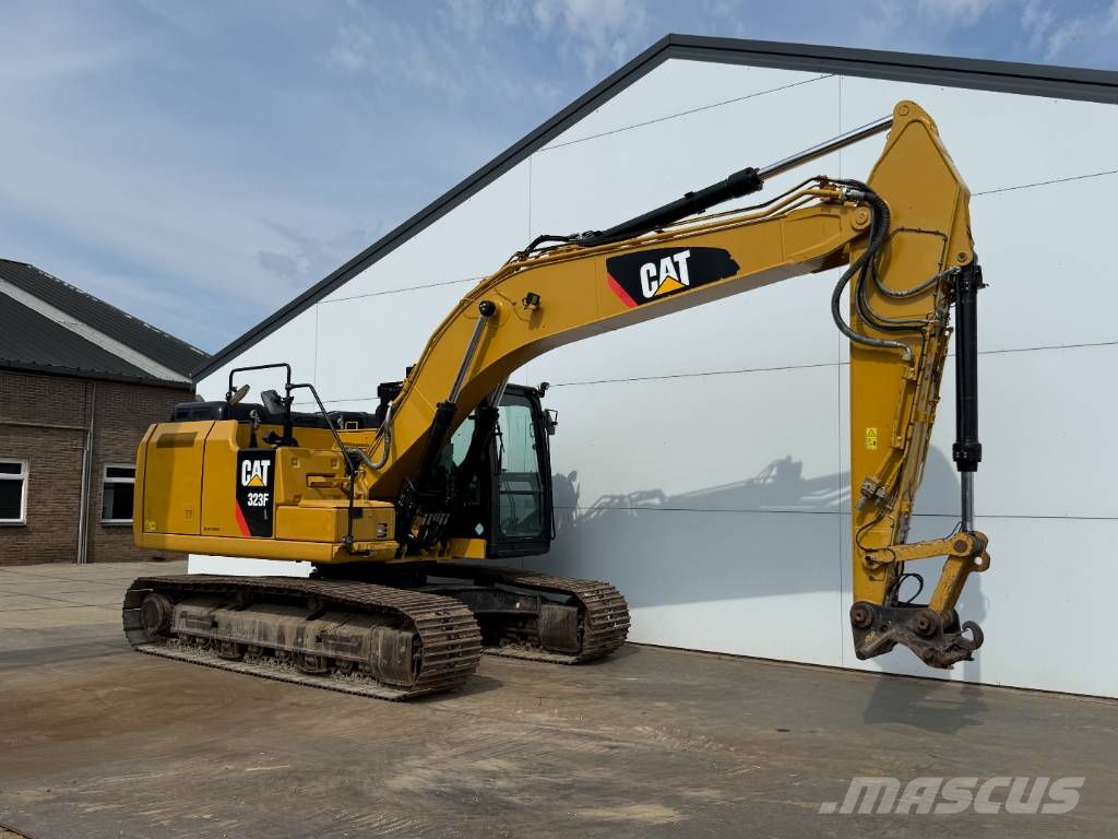 CAT 323FL - Hammer Lines / Quick Coupler Roomikekskavaatorid