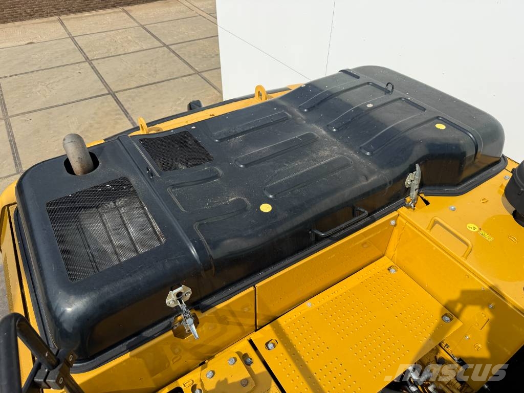 CAT 323FL - Hammer Lines / Quick Coupler Roomikekskavaatorid