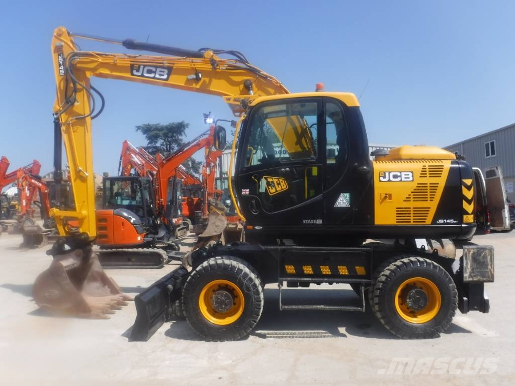 JCB JS 145 W + Excavadoras de ruedas