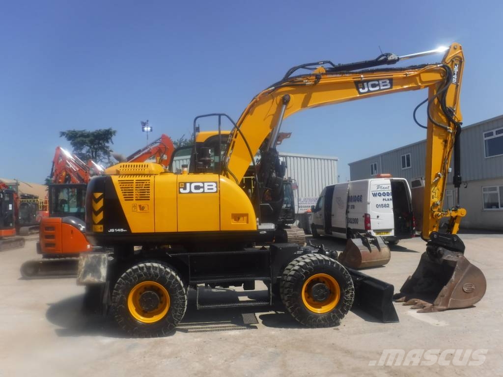 JCB JS 145 W + Excavadoras de ruedas