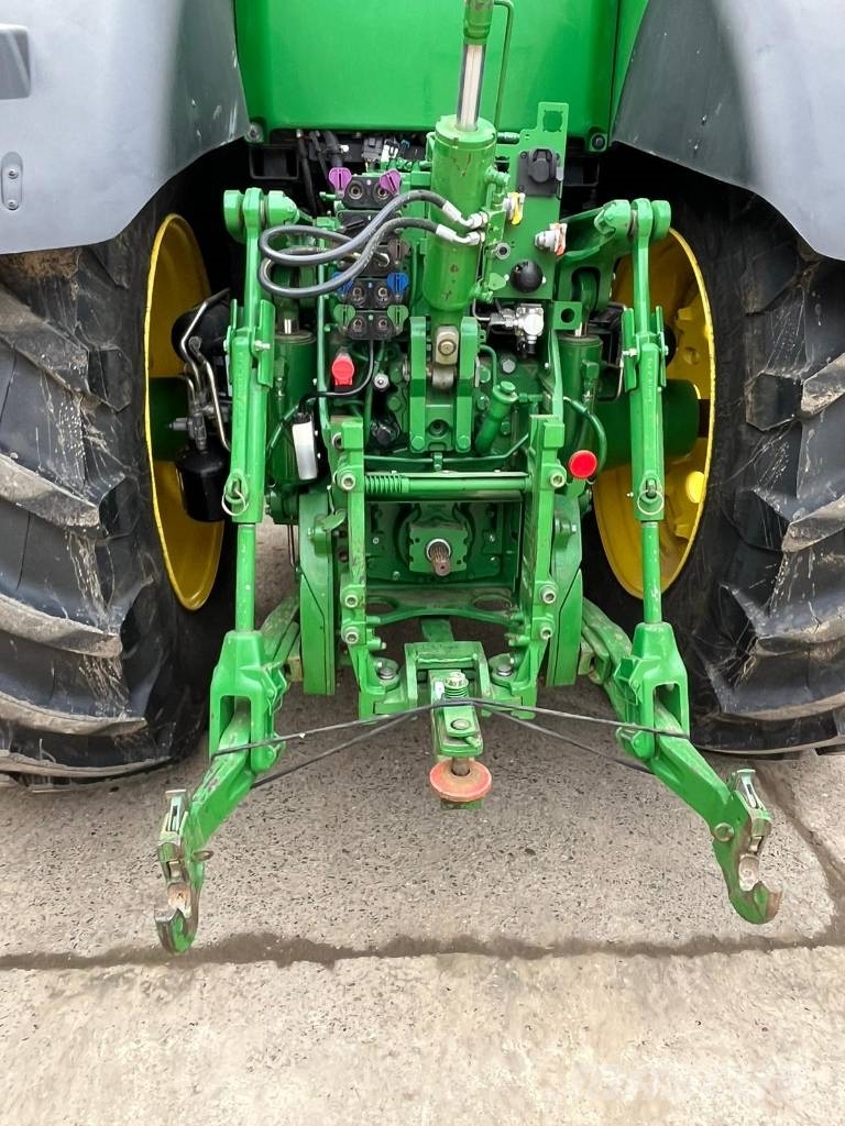 John Deere 8270 R Трактора