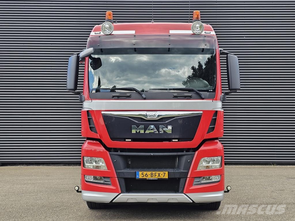 MAN TGX 37.480 8x2-6 / HMF 85 t/m CRANE / KRAN Caminhões guindaste