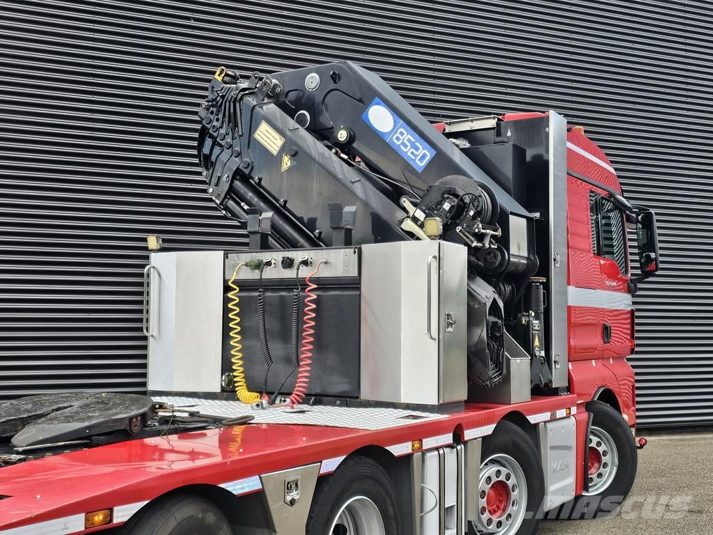 MAN TGX 37.480 8x2-6 / HMF 85 t/m CRANE / KRAN Caminhões guindaste