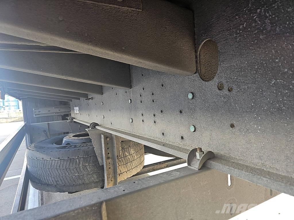 Schmitz Cargobull SCB*S3T 3 AXLES SLIDING ROOF MOT 2/27 Polprikolice s ponjavo