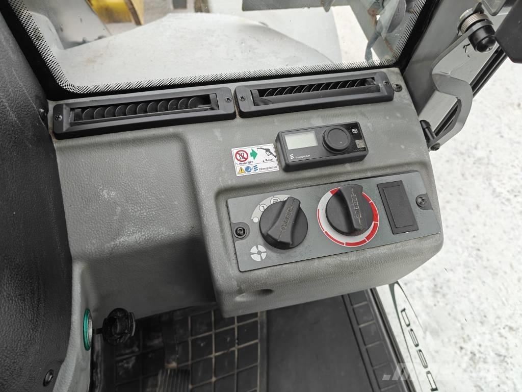 Kramer 8085 Фронтальні навантажувачі