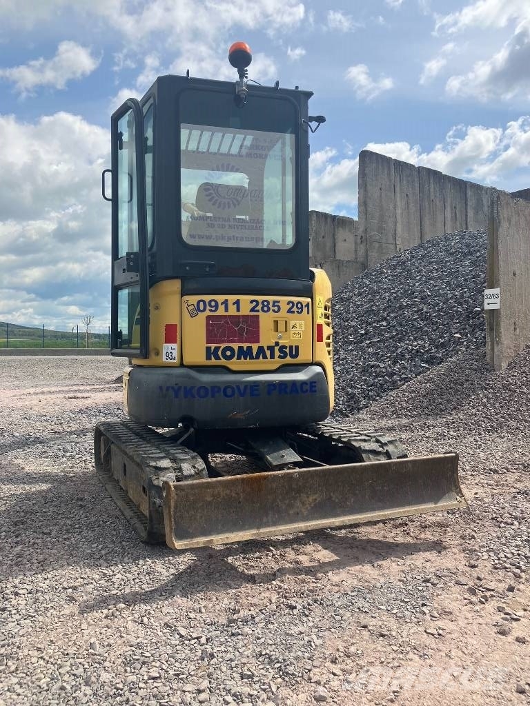 Komatsu PC 26 MR-3 小型挖掘机