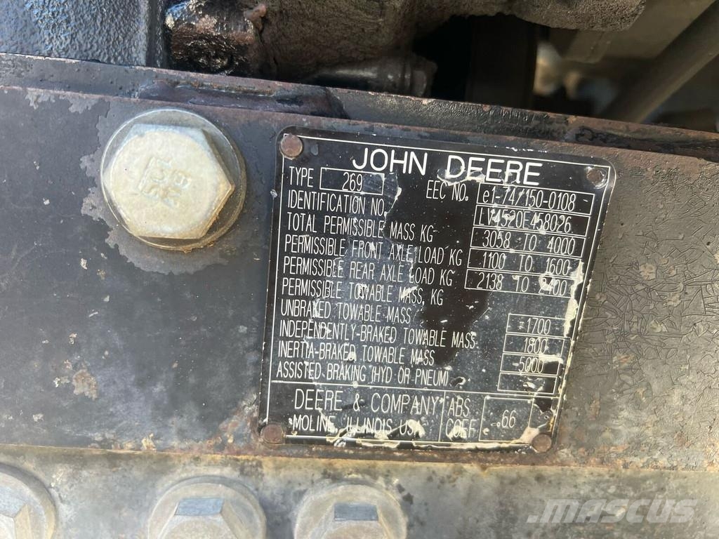 John Deere 4520 Tractores