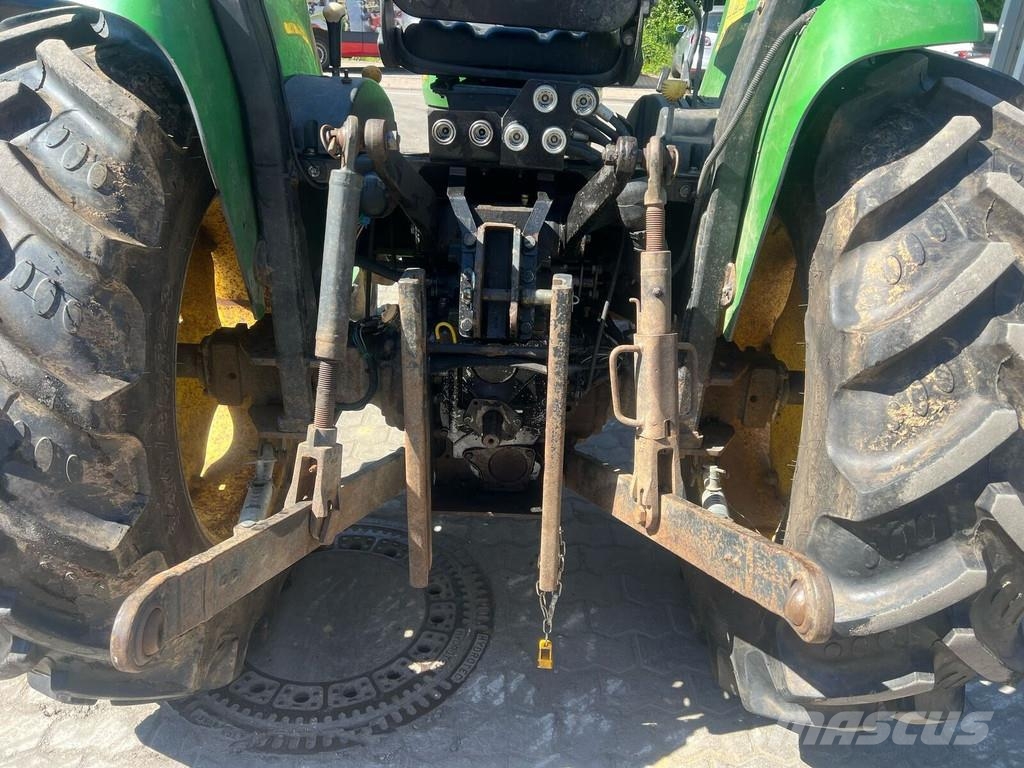 John Deere 4520 Tractores