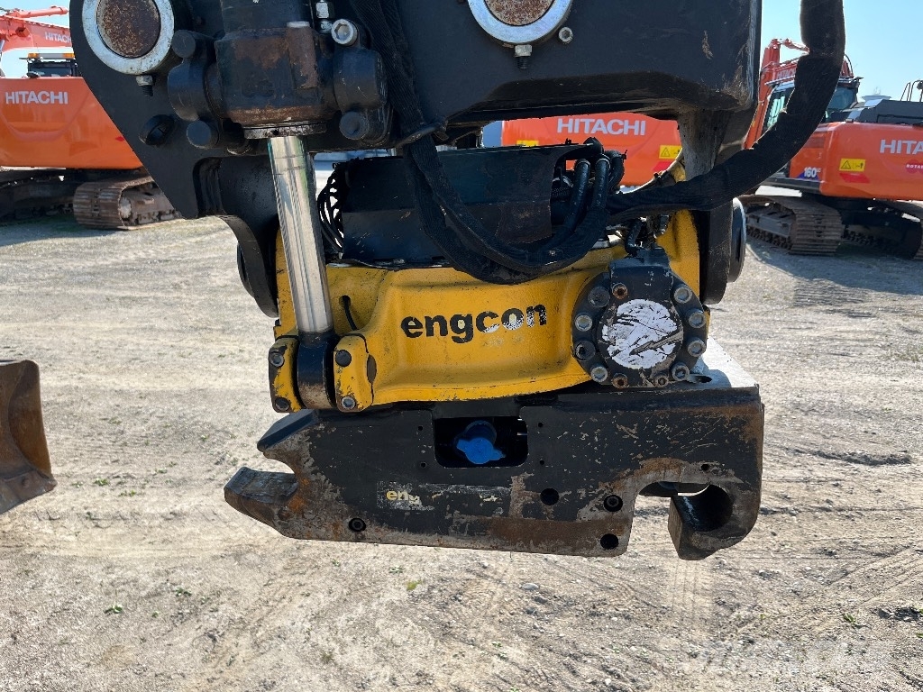 Kobelco SK 230 SR LC-3 Excavadoras sobre orugas