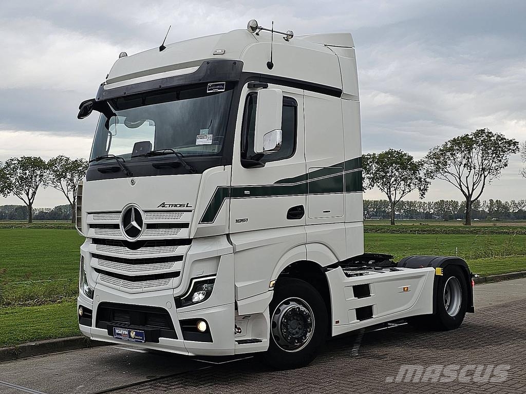 Mercedes-Benz ACTROS 1851 LS BIG SPACE,2Xtank,Standklima,oil ret Vlačilci