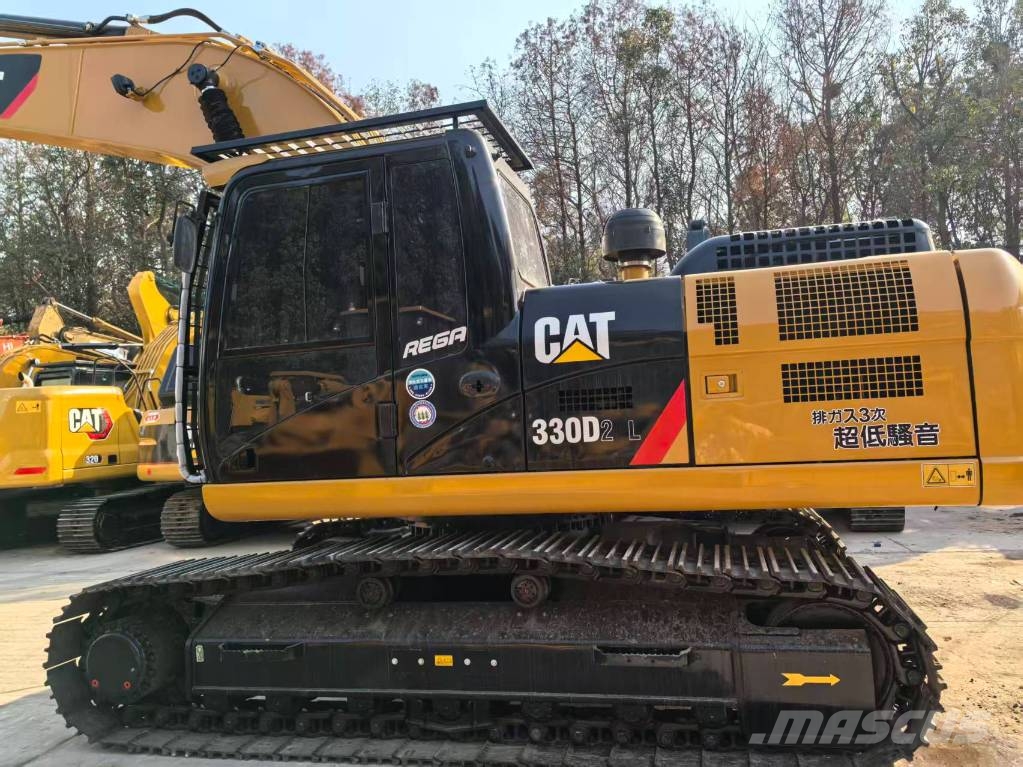 CAT 330D2L Pelle sur chenilles