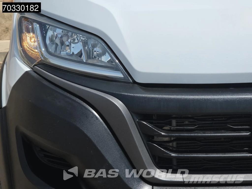 Fiat Ducato 140pk Doble cabina - Enganche de remolque - Furgonetas basculantes