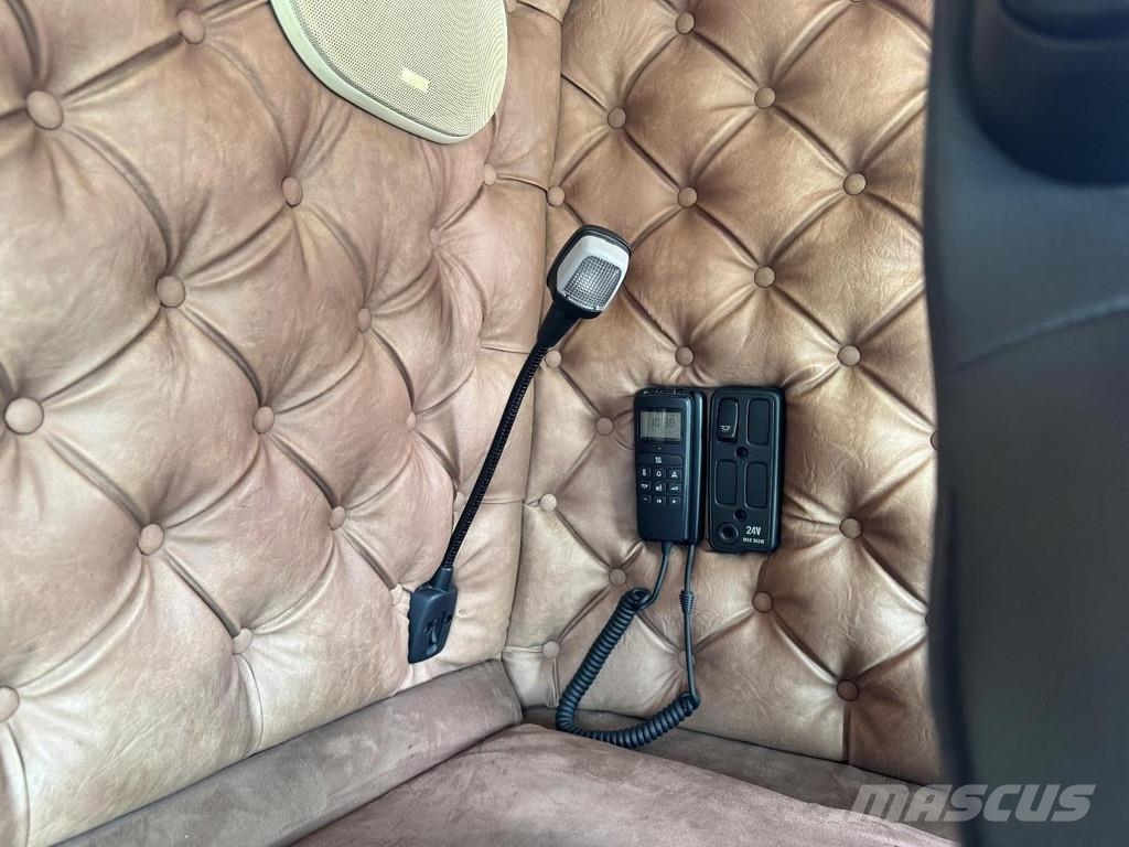 Scania R520 V8 8X2 EURO 6 KIPPER + HMF 2620-K5 + REMOTE C Самоскиди