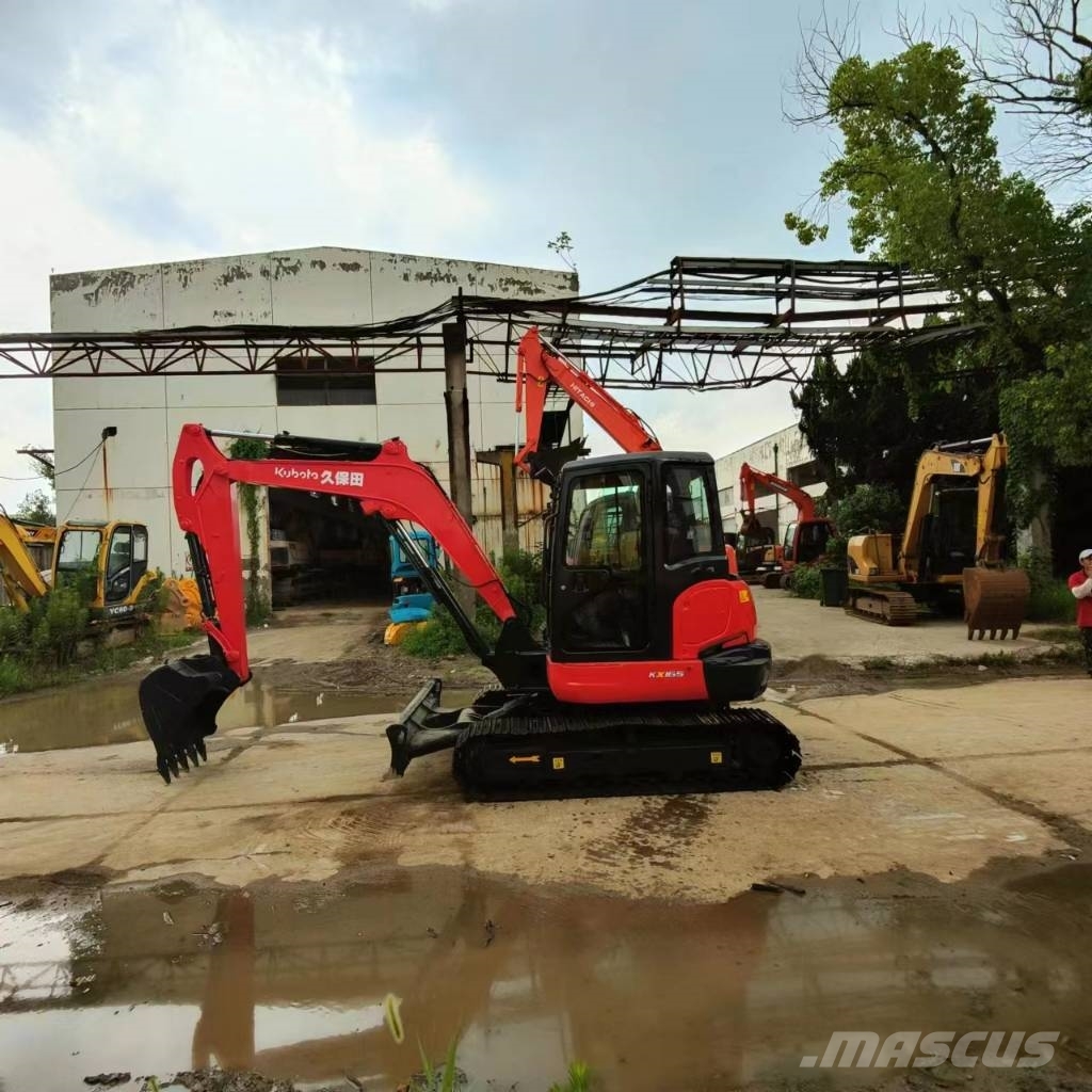 Kubota KX165 Roomikekskavaatorid