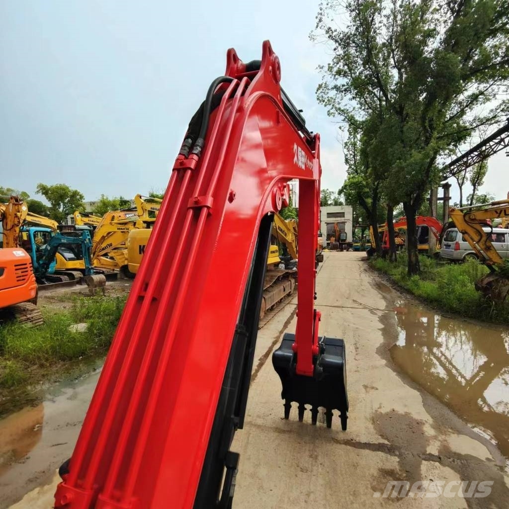 Kubota KX165 Roomikekskavaatorid