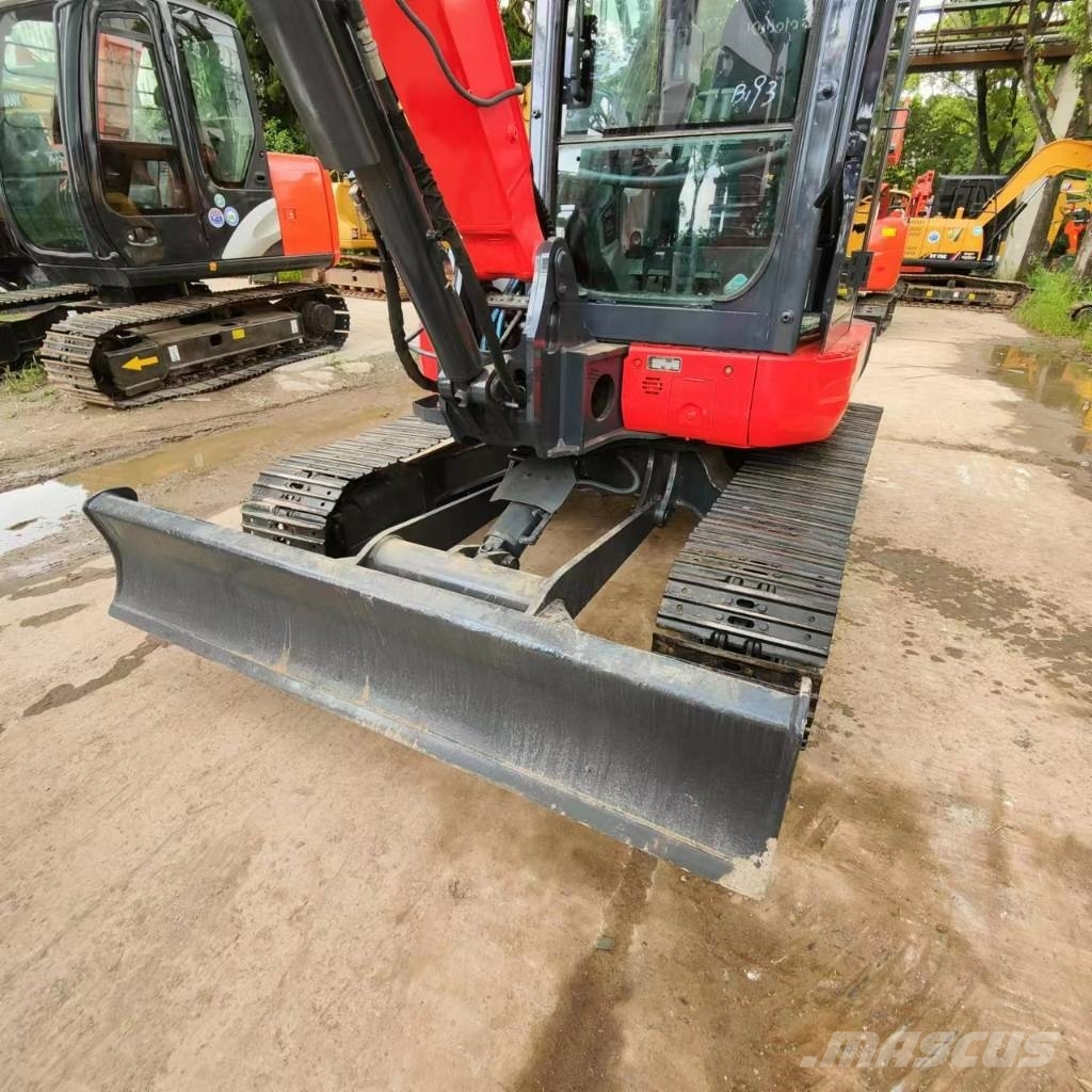 Kubota KX165 Roomikekskavaatorid