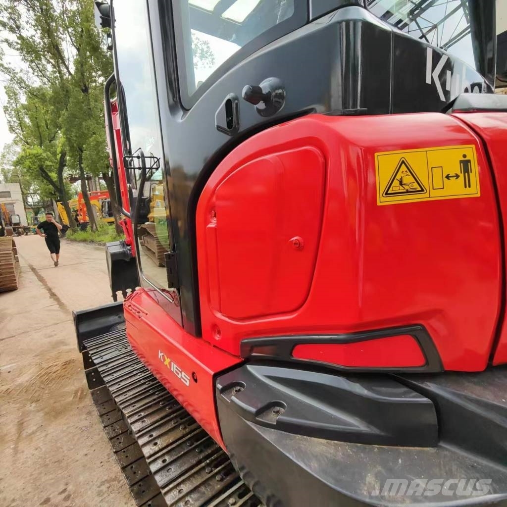 Kubota KX165 Roomikekskavaatorid