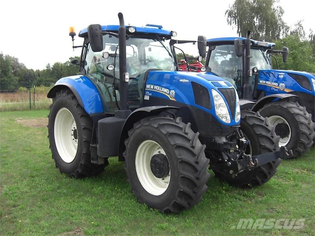 New Holland T7.210 AC Traktoren