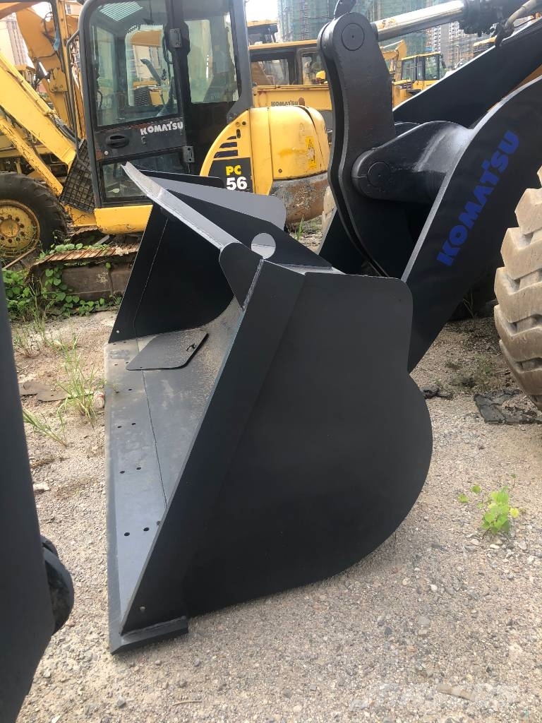 Komatsu 380 WHEEL LOADER Hjullastare