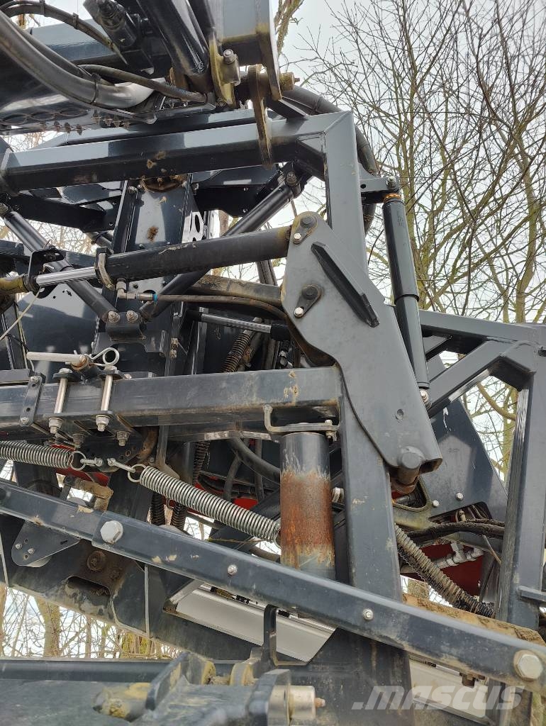 Kverneland iXtrack T4 SP4 for spare parts Saseler
