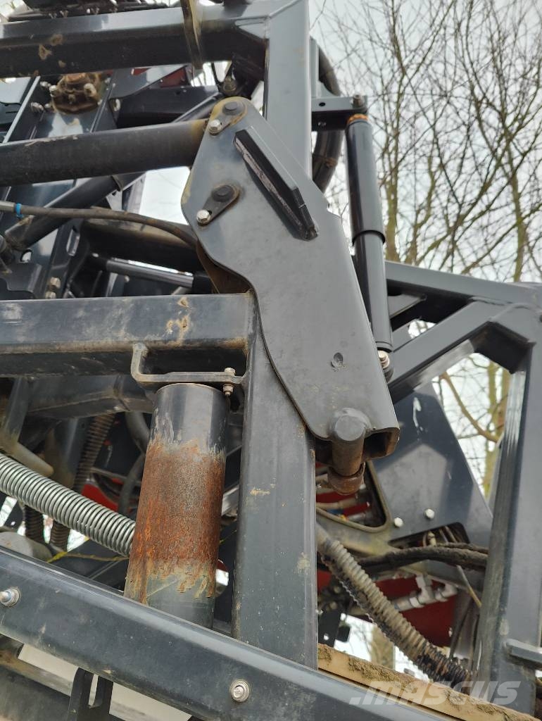 Kverneland iXtrack T4 SP4 for spare parts Saseler