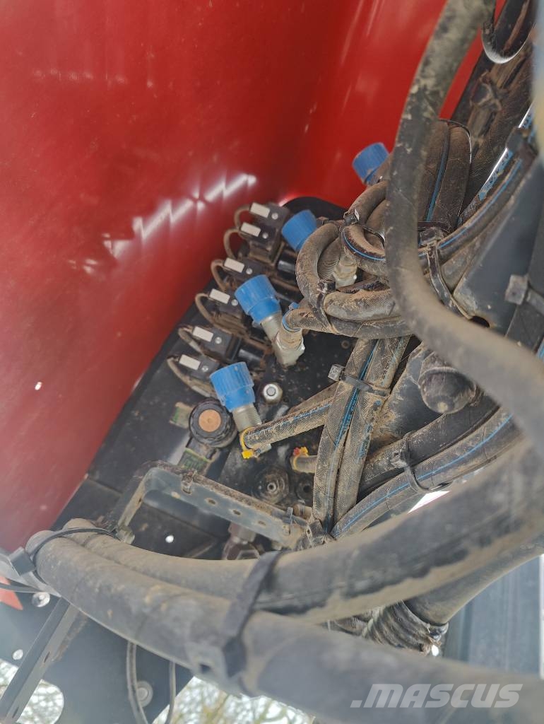 Kverneland iXtrack T4 SP4 for spare parts Saseler