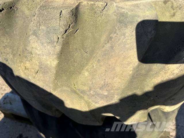 Dunlop E91-2 - 16/70R20 Шини