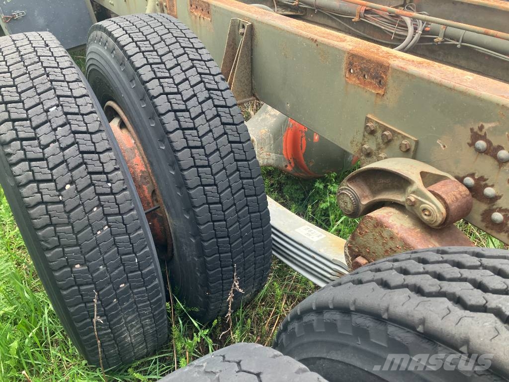 Volvo N 10 Camiones chasis