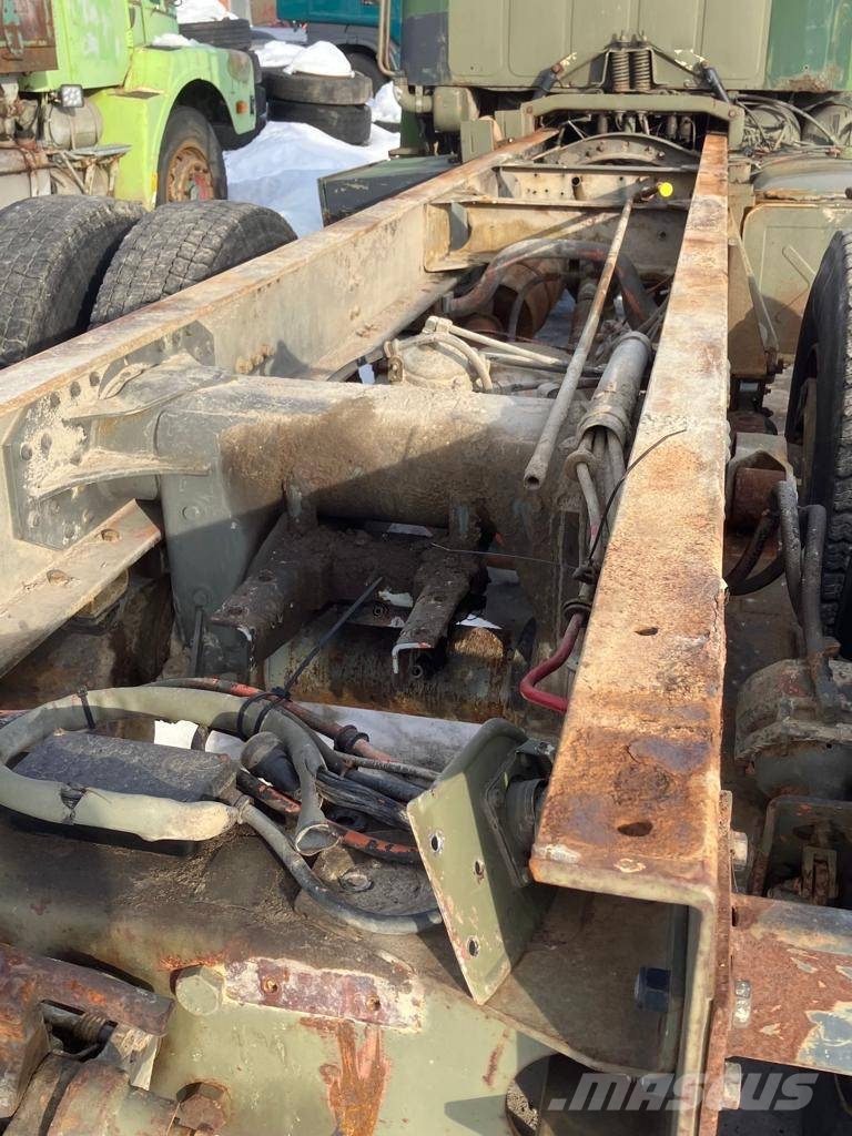Volvo N 10 Camiones chasis