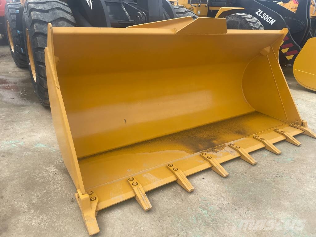 XCMG ZL 50 GN Kolesni nakladalci