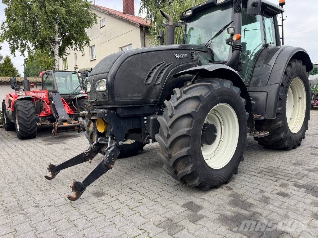 Valtra T202 Versu Traktorer