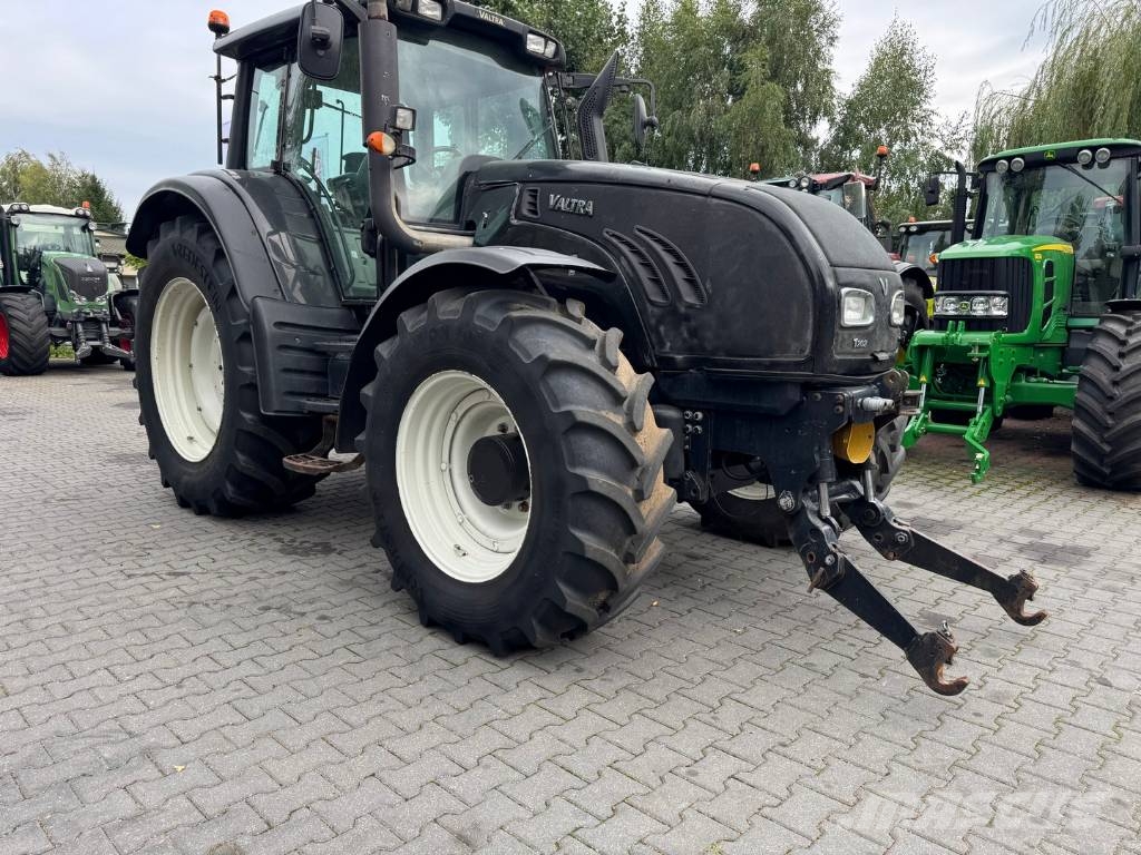 Valtra T202 Versu Traktorer