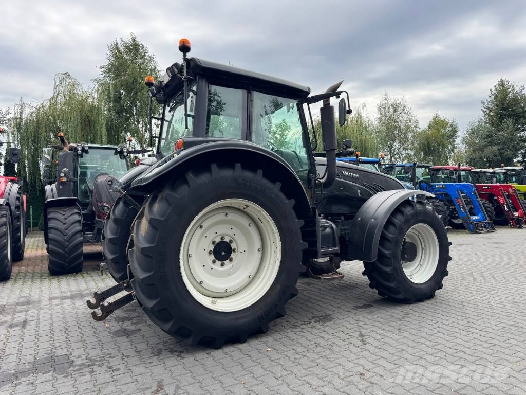 Valtra T202 Versu Traktorer