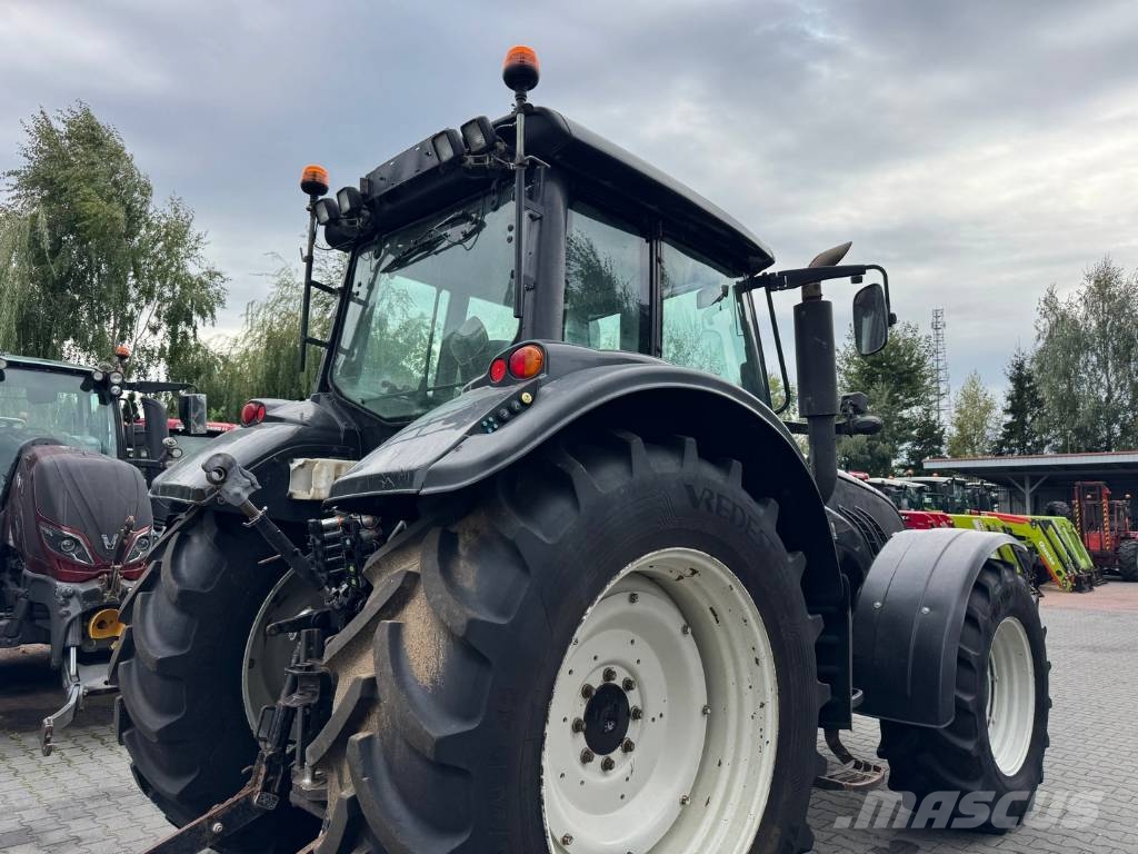 Valtra T202 Versu Traktorer