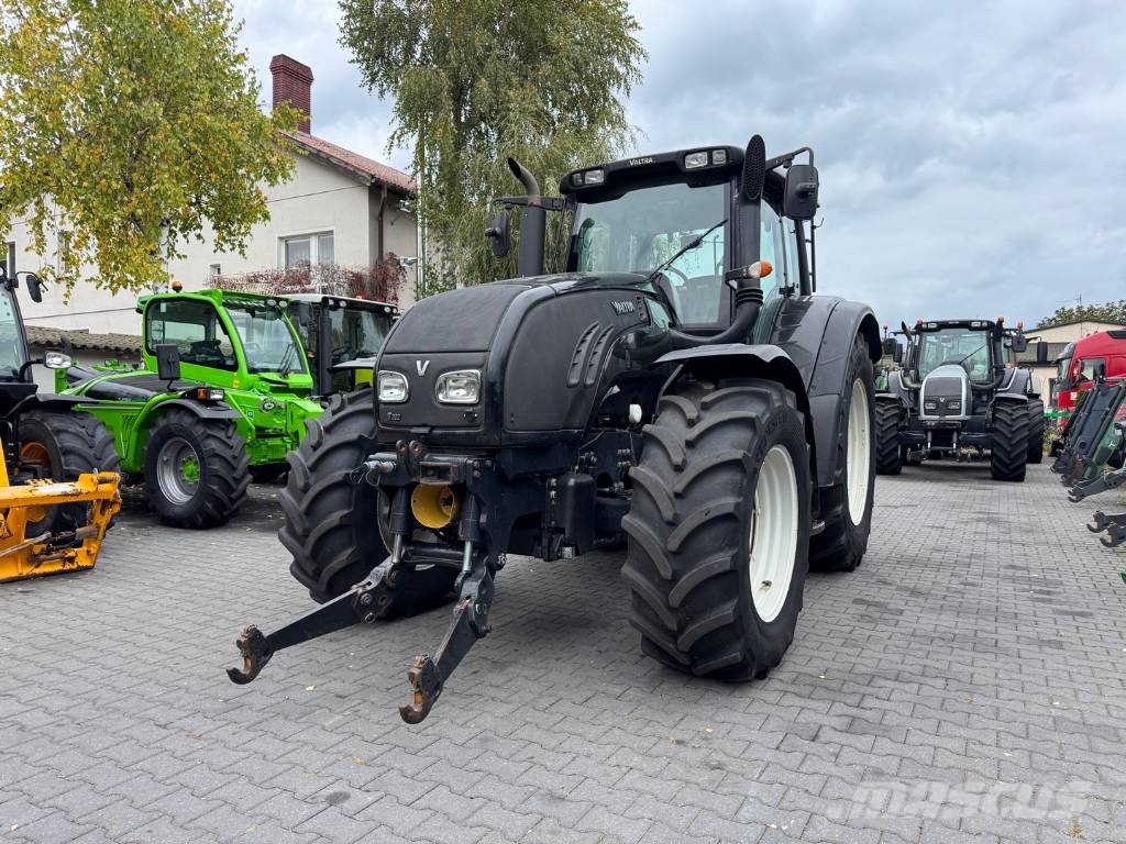 Valtra T202 Versu Traktory