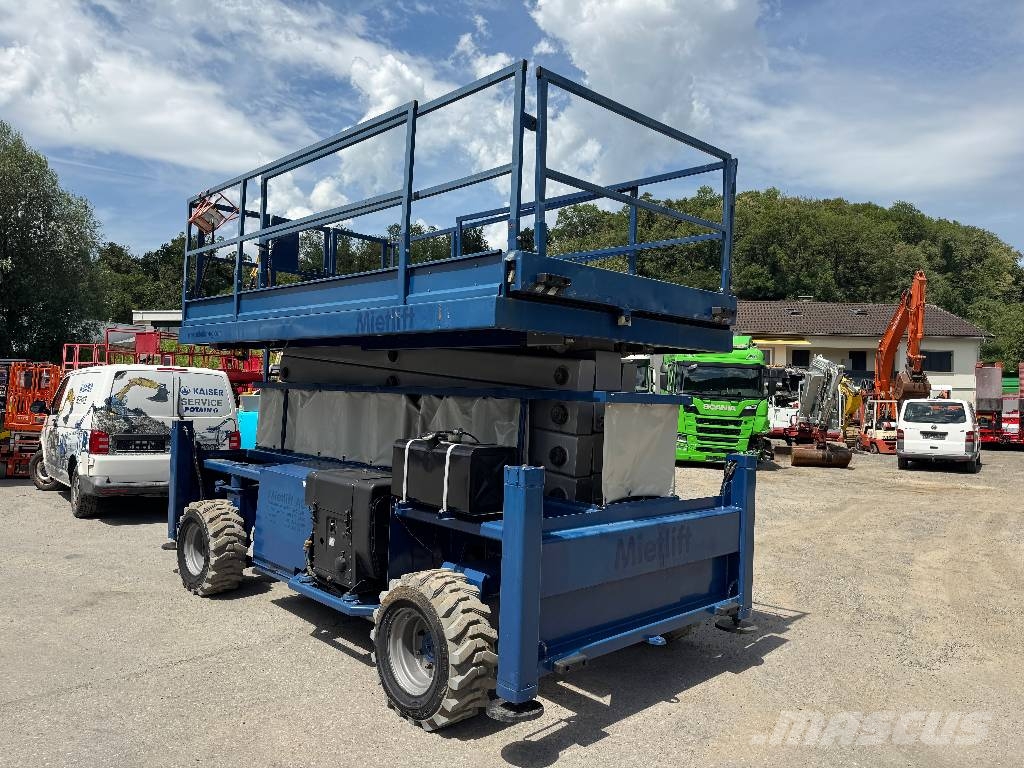 Liftlux SL 172-24D4WDS Diesel 4x4 Nacelle ciseaux
