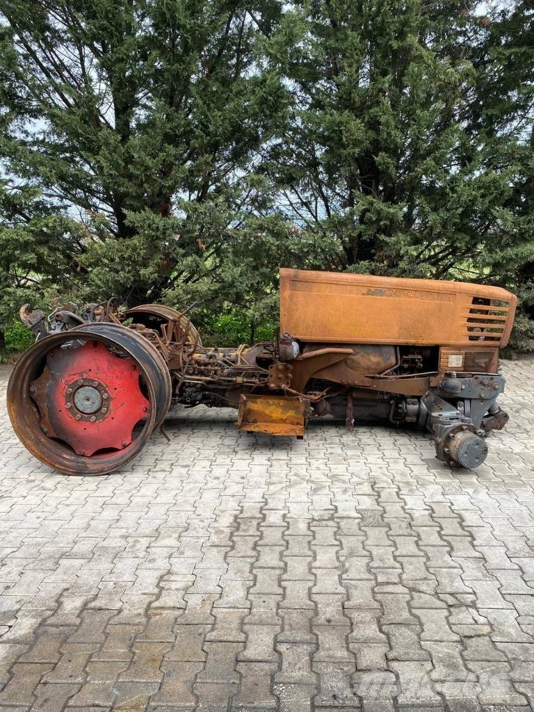 Fendt 312 TRACTOR SPARE PARTS/IN PIECES/IN TEILEN Traktorid