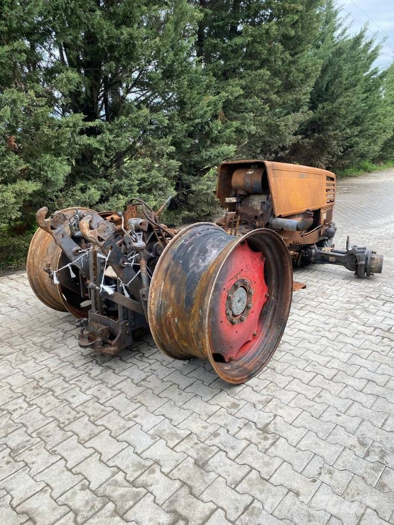 Fendt 312 TRACTOR SPARE PARTS/IN PIECES/IN TEILEN Traktorid