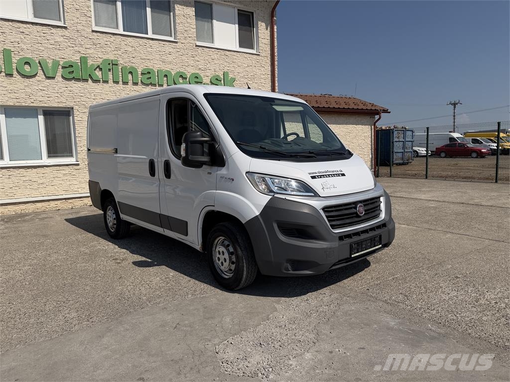 Fiat DUCATO 2,0 diesel 3 seats manual E6b VIN 402 Dodávky