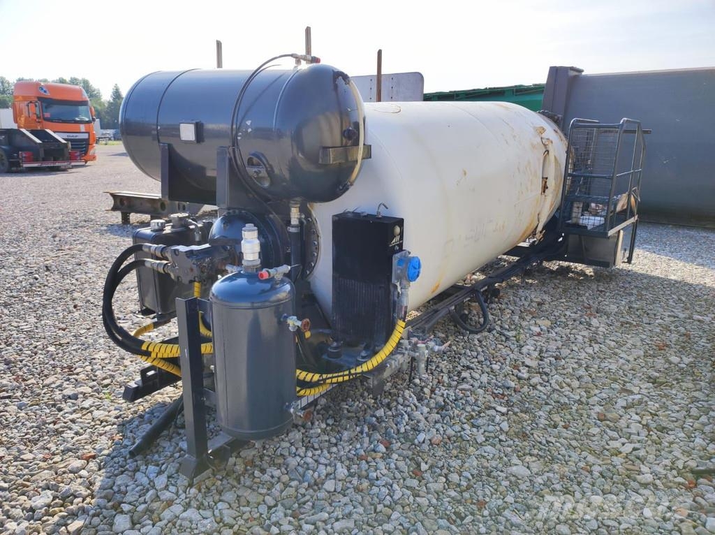 Kart 7m3 LOW-PROFILE CONCRETE MIXER Transport - Anderen