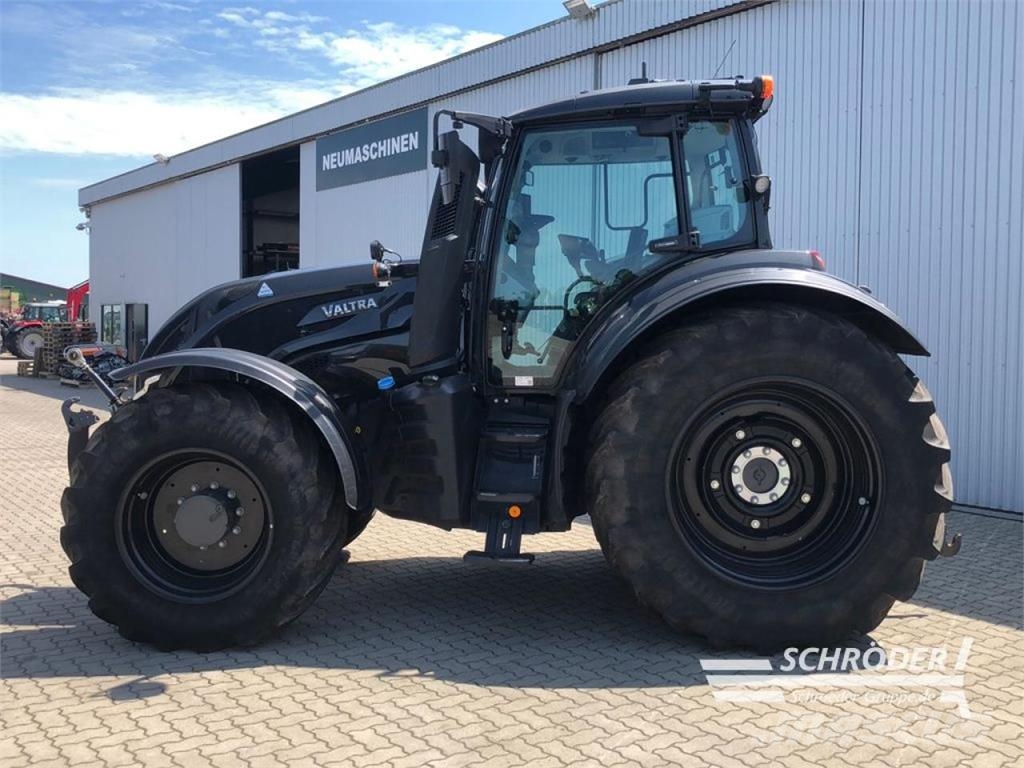 Valtra T 235 D | RTK | UNLIMITED | LED Tratores